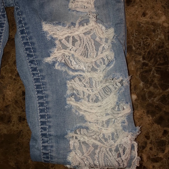 🎉 HOST PICK 🎉 Vintage Sliver Jeans - Picture 7 of 9